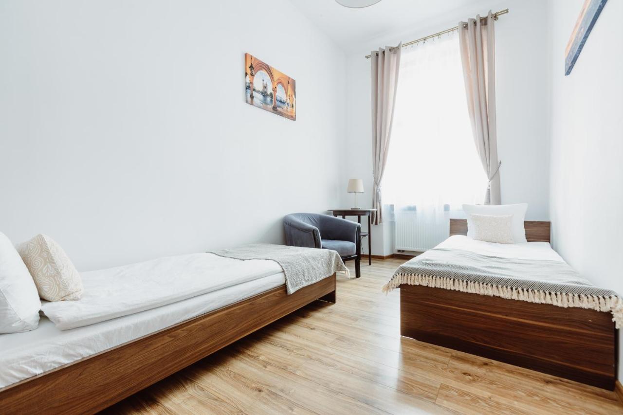 Atticus Apartments Krakow Bagian luar foto