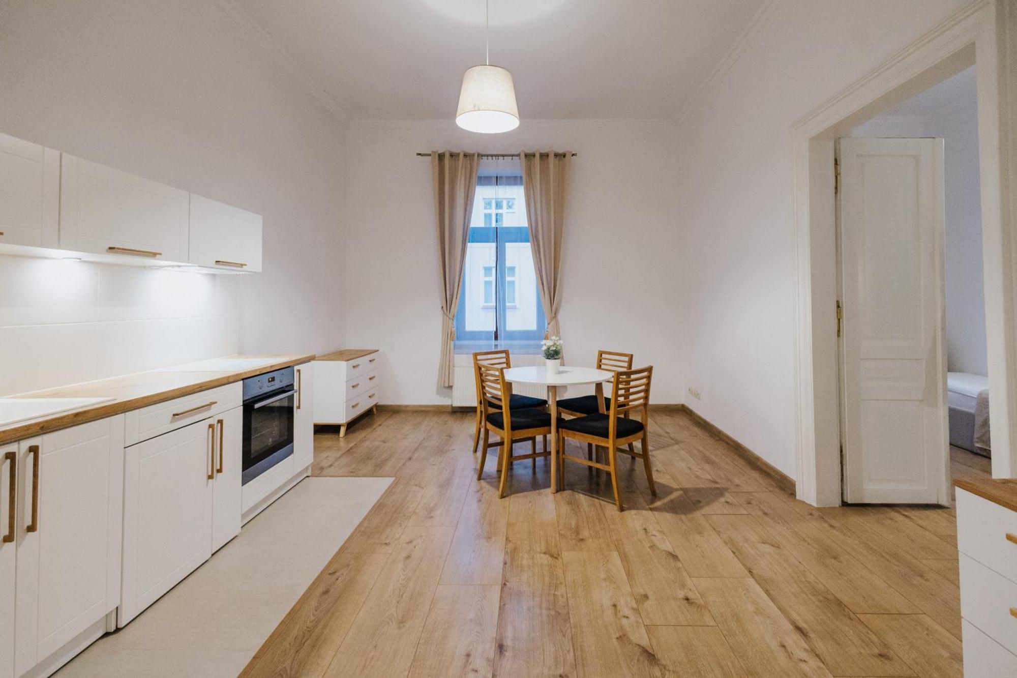 Atticus Apartments Krakow Bagian luar foto
