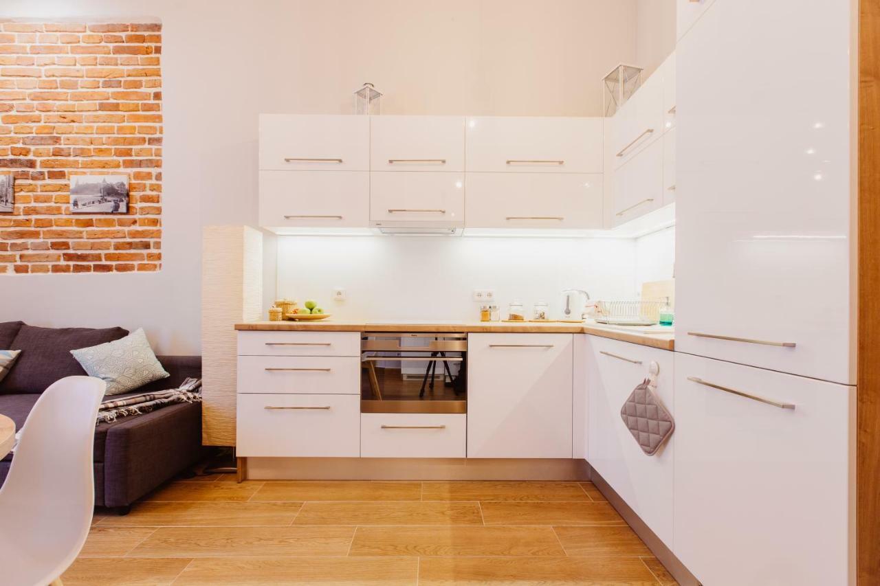 Atticus Apartments Krakow Bagian luar foto