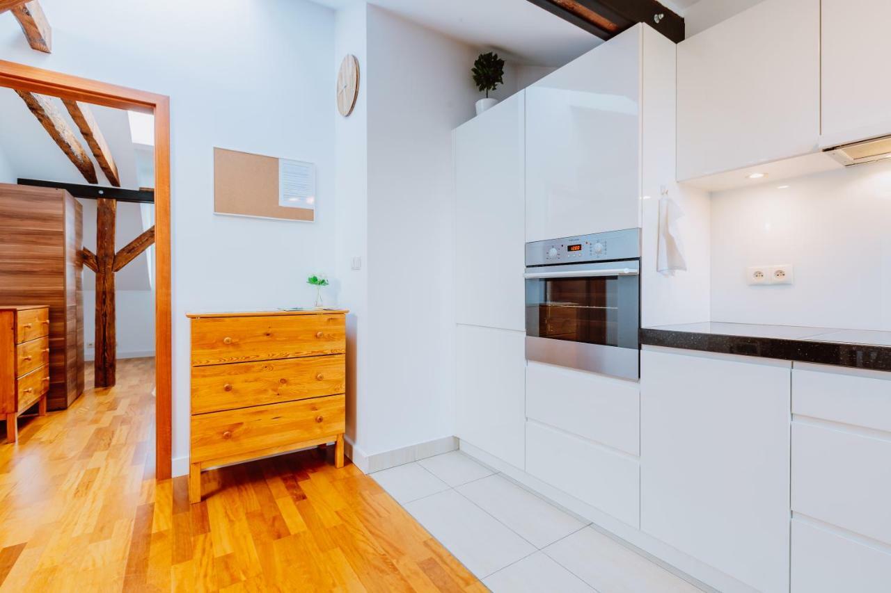 Atticus Apartments Krakow Bagian luar foto